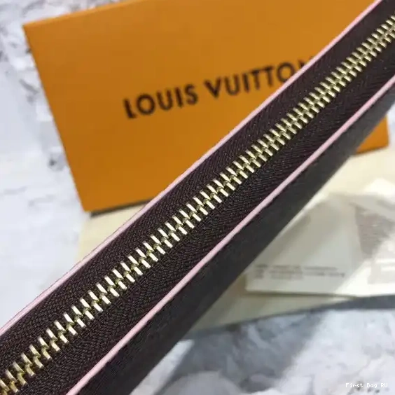 First bag Vuitton wallet Louis CHANELEMENCE 0616